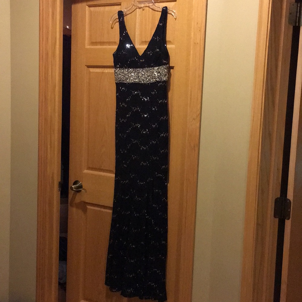 Prom Dress - Picture 2 of 6